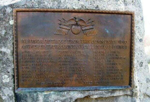 GAYLORDSVILLE WORLD WAR II MEMORIAL PLAQUE