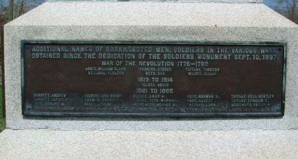 BARKHAMSTED SOLDIERS MEMORIAL PLAQUE E