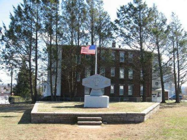 TGM MEMORIAL PARKADE