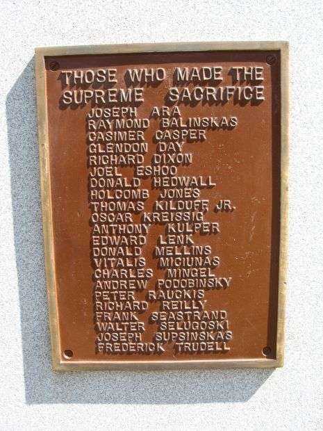 FOURTH WARD WORLD WAR II MEMORIAL PLAQUE A