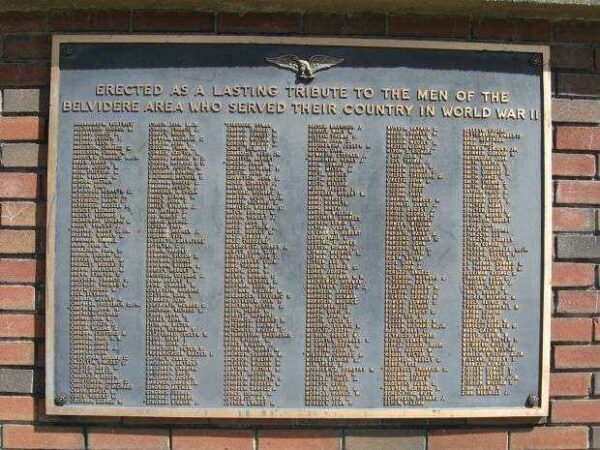 BELVIDERE AREA WORLD WAR II MEMORIAL PLAQUE