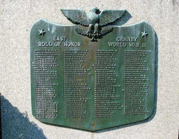EAST GRANBY WORLD WAR II ROLL OF HONOR MEMORIAL PLAQUE