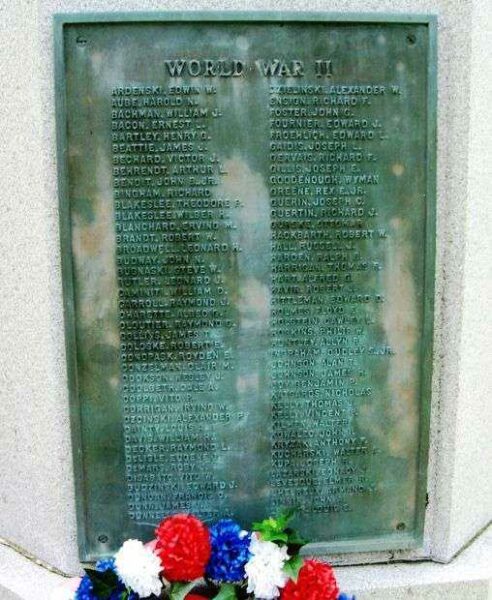BRISTOL WORLD WAR II AND KOREAN WAR MEMORIAL PLAQUE A