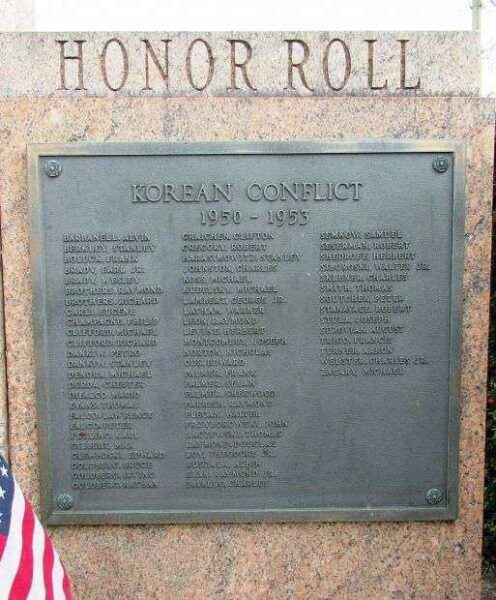 COLCHESTER WORLD WAR II AND KOREAN CONFLICT MEMORIAL PLAQUE F