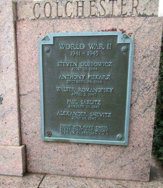 CLOCHESTER WORLD WAR II AND KOREAN CONFLICT MEMORIAL PLAQUE C