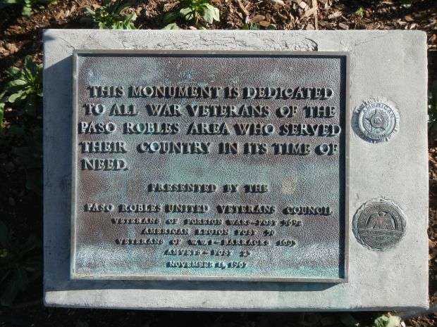 PASO ROBLES WAR VETERANS MEMORIAL PLAQUE