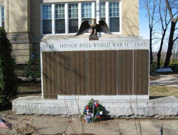 WALLINGFORD WORLD WAR II MEMORIAL