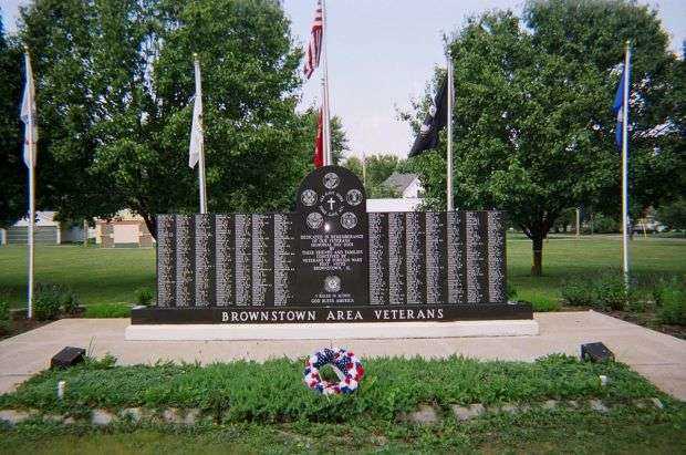 BROWNSTOWN VETERANS MEMORIAL