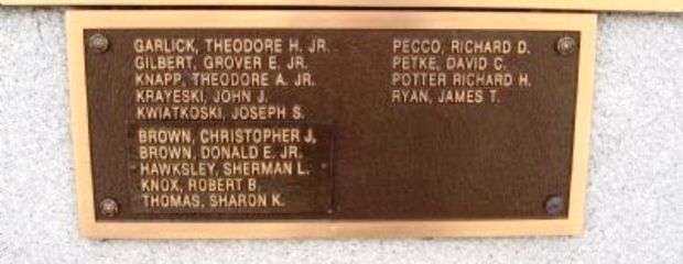 THOMASTON VETERANS MEMORIAL PLAQUE F