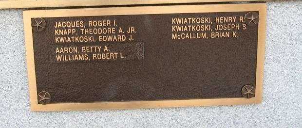 THOMASTON VETERANS MEMORIAL PLAQUE C