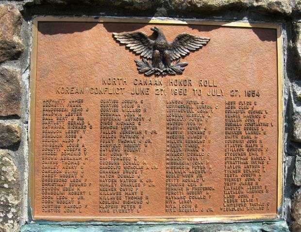 NORTH CANAAN WAR MEMORIAL PLAQUE A