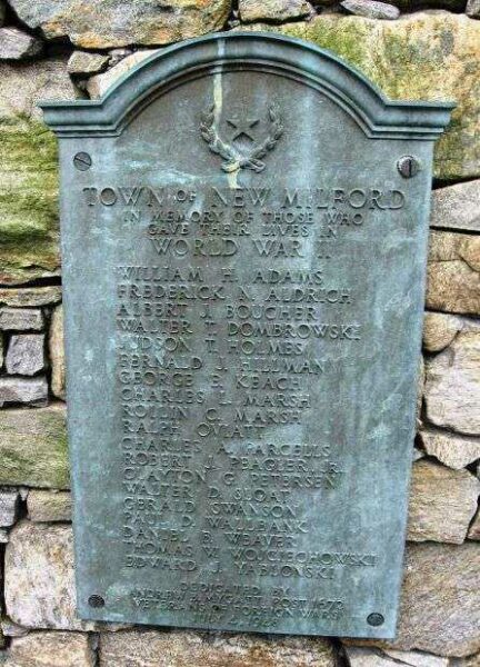 NEW MILFORD WORLD WAR II MEMORIAL FLAGPOLE PLAQUE