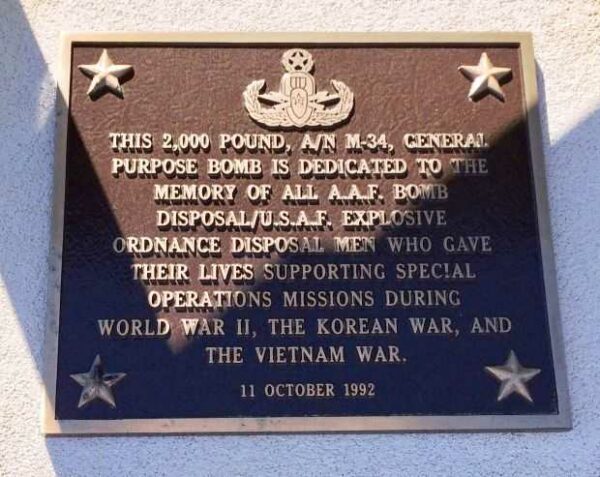 A.A.F./U.S.A.F. EXPLOSIVE ORDINANCE DISPOSAL MEMORIAL PLAQUE