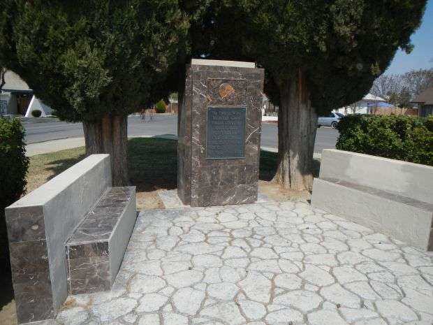COALINGA VETERANS MEMORIAL
