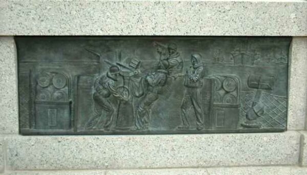 NATIONAL WORLD WAR II MEMORIAL  BAS-RELIEF Q