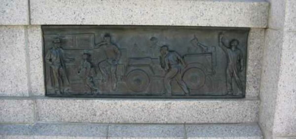 NATIONAL WORLD WAR II MEMORIAL BAS-RELIEF M
