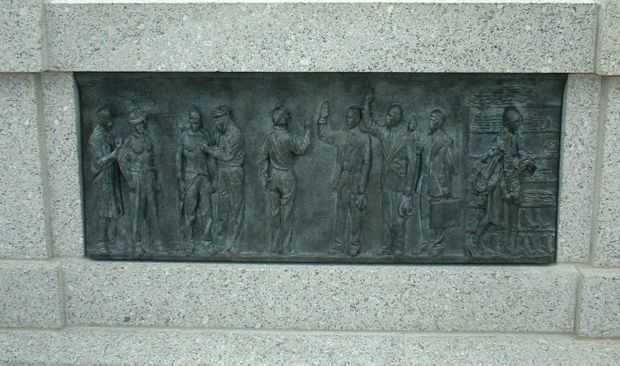 NATIONAL WORLD WAR II MEMORIAL BAS-RELIEF B