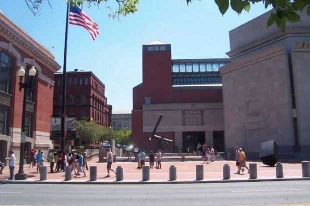 THE GENERAL DWIGHT DAVID EISENHOWER PLAZA