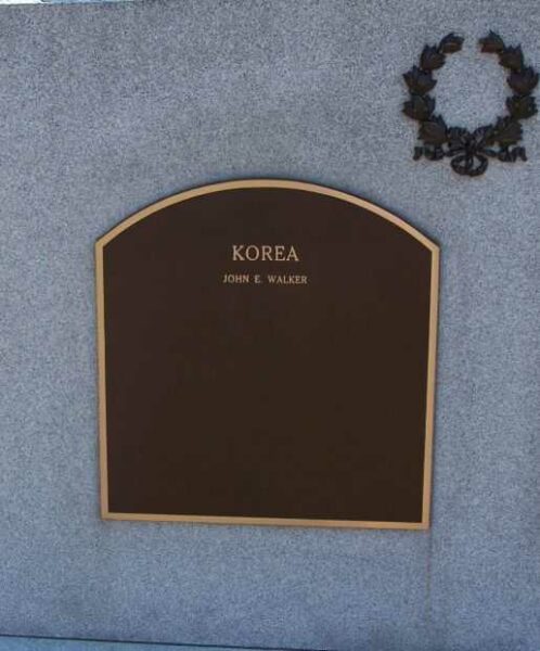 NEWARK VETERANS MEMORIAL PLAQUE B