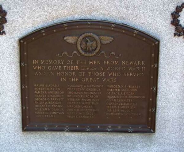 NEWARK VETERANS MEMORIAL PLAQUE A