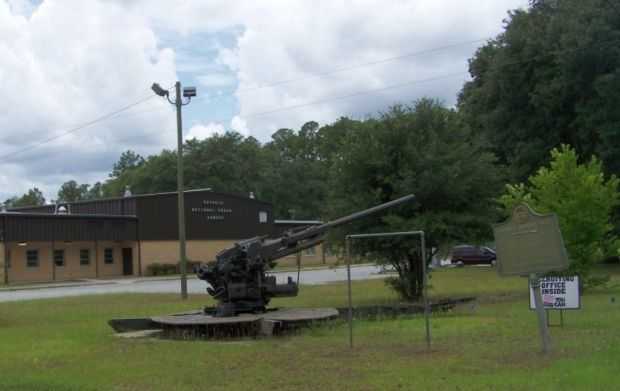 M1A1 90MM ANTI-AIRCRAFT GUN WAR MEMORIAL