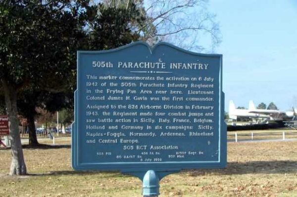 505TH PARACHUTE INFANTRY WAR MEMORIAL MARKER