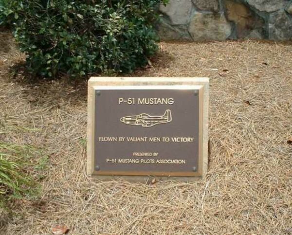 P-51 MUSTANG WAR MEMORIAL PLAQUE