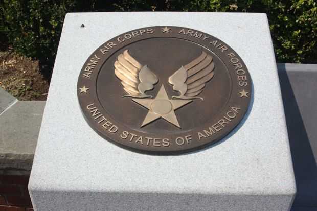 “A WORLD APART” WORLD WAR II MEMORIAL MEDALLION F