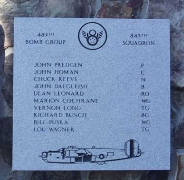489TH BOMB GROUP 845TH SQUADRON WAR MEMORIAL PLAQUE