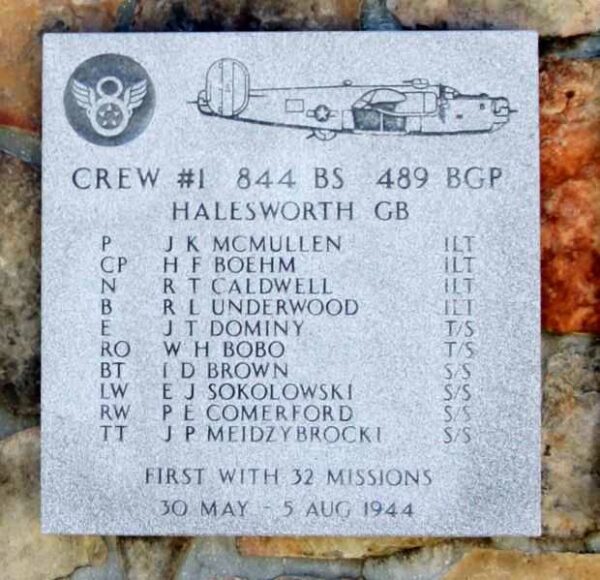 CREW #1 844 BS 489 BGP WAR MEMORIAL PLAQUE