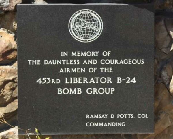 453RD LIBERATOR B -24 BOMB GROUP WAR MEMORIAL PLAQUE