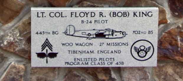LT. COL. FLOYD R (BOB) KING WAR MEMORIAL PLAQUE