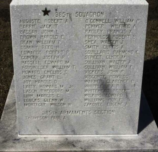 364TH FIGHTER GROUP WAR MEMORIAL HONOR ROLL STONE B