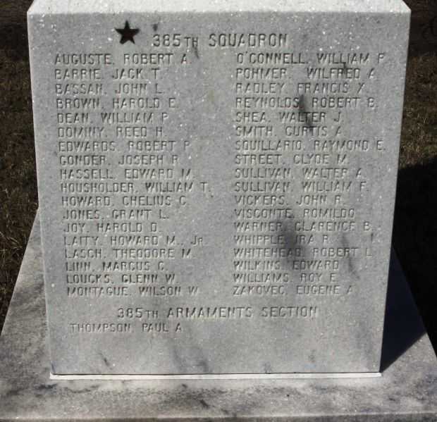 364TH FIGHTER GROUP WAR MEMORIAL HONOR ROLL STONE B