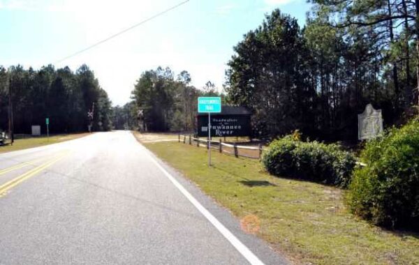 VEREE BELL HIGHTWAY WAR MEMORIAL