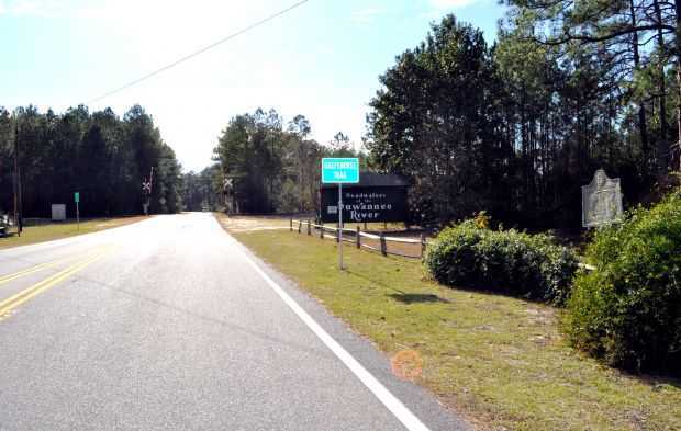 VEREE BELL HIGHTWAY WAR MEMORIAL