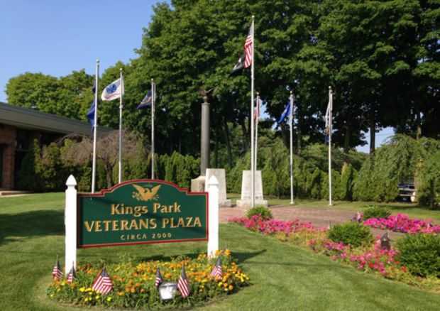 KINGS PARK VETERANS PLAZA MEMORIAL MARKER