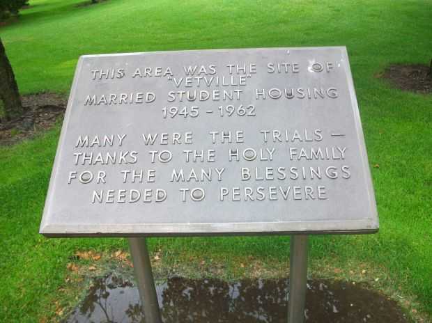 VETVILLE MEMORIAL PLAQUE