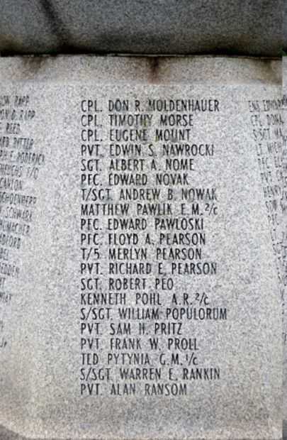 MICHIGAN CITY WORLD WAR II MEMORIAL HONOR ROLL INDIVIDUAL PANEL E