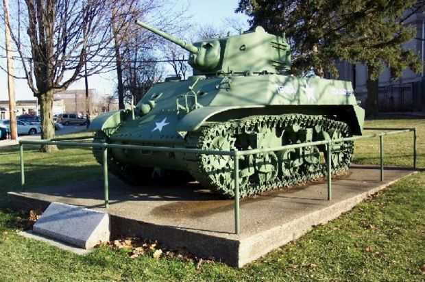 M3A3 STUART TANK MEMORIAL