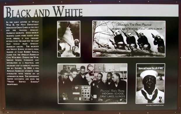 BLACK AND WHITE WAR MEMORIAL PANEL