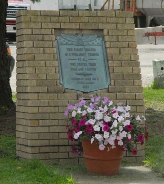 WYANET MOTHERS OF WORLD WAR II MEMORIAL