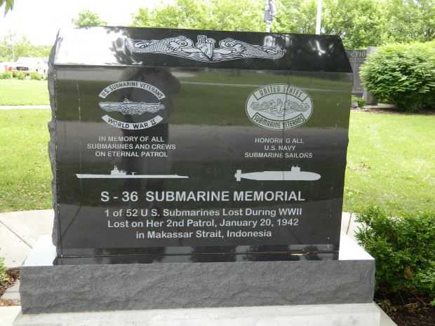 S-36 SUBMARINE MEMORIAL FRONT