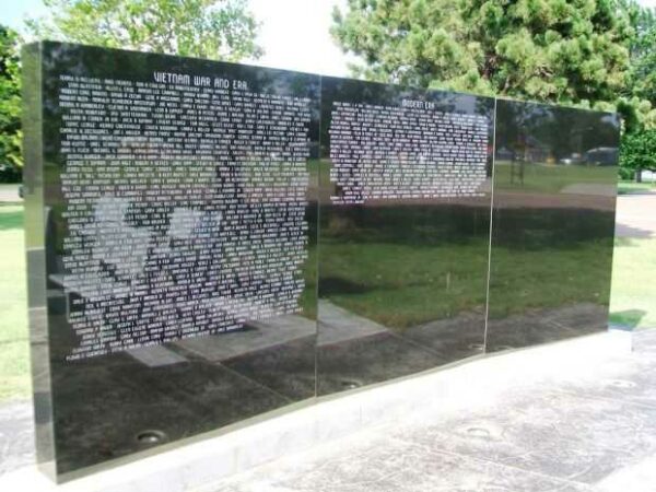 PAWNEE COUNTY AREA ALL VETERANS MEMORIAL PANELS D