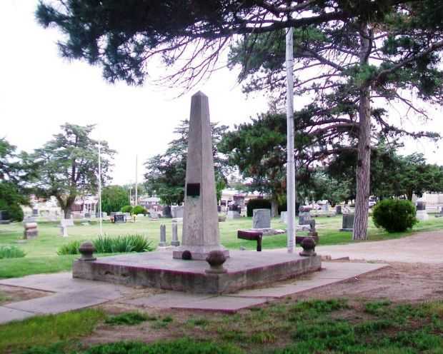 AMERICAN LEGION POST NO. 173 WAR MEMORIAL
