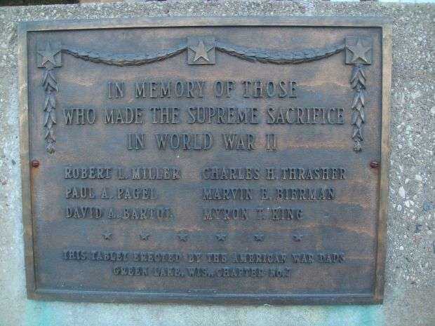 GREEN LAKE AMERICAN WAR DADS WORLD WAR II MEMORIAL