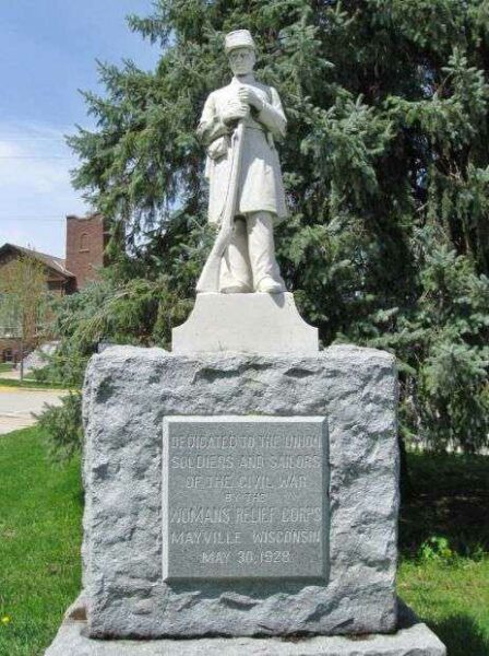 MAYVILLE SOLDIERS AND SAILORS MEMORIAL