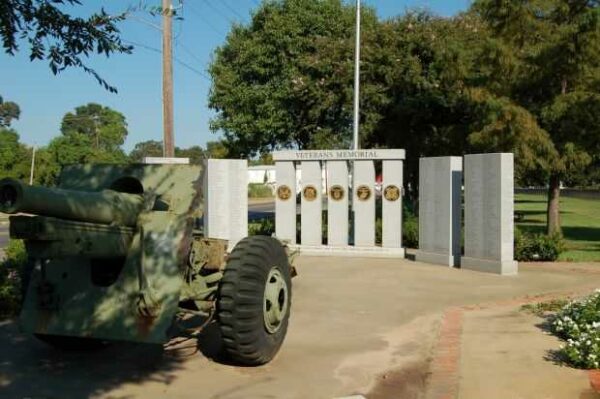 BUNKIE WAR VETERANS MEMORIAL