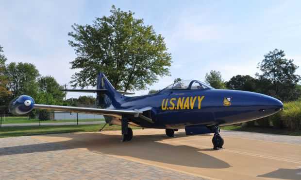GRUMMAN F9F-5 PANTHER MEMORIAL AIRCRAFT