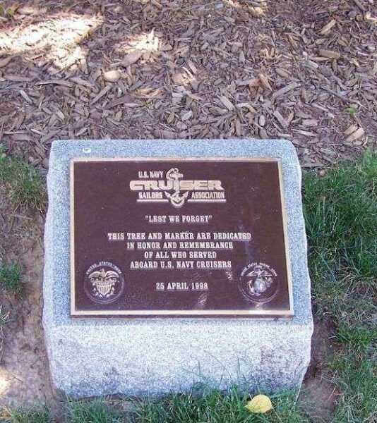 ARLINGTON CEMETERY U.S. NAVY CRUISER SAILORS MEMORIAL